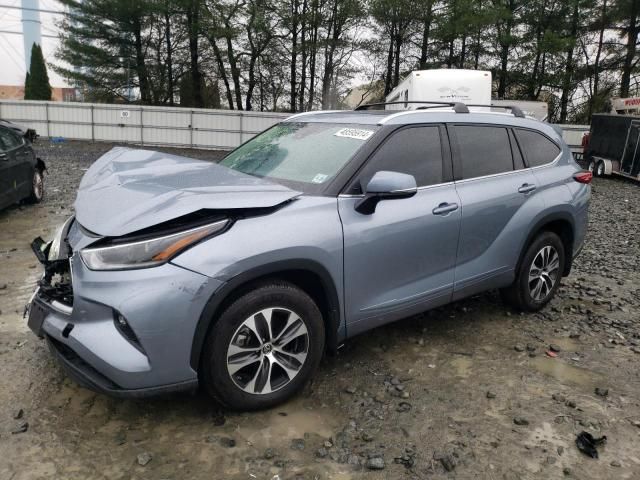 2021 Toyota Highlander XLE