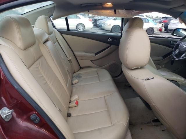 2011 Nissan Altima Base