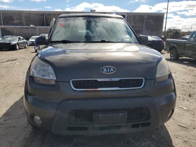 2010 KIA Soul +