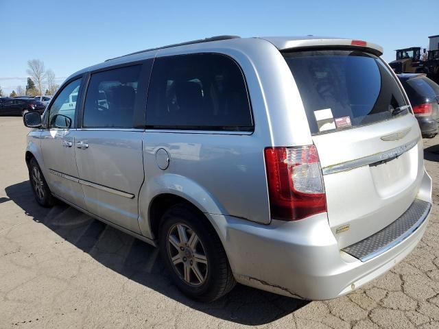 2012 Chrysler Town & Country Touring