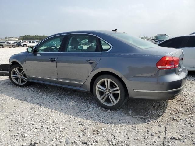 2013 Volkswagen Passat SEL