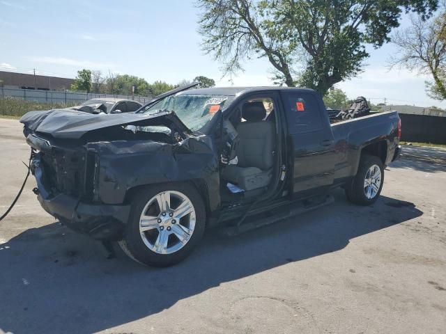 2017 Chevrolet Silverado K1500 Custom