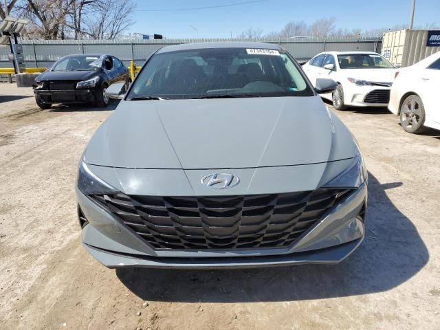 2022 Hyundai Elantra SEL