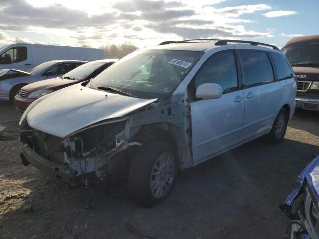 2009 Toyota Sienna XLE