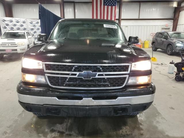 2007 Chevrolet Silverado K1500 Classic Crew Cab