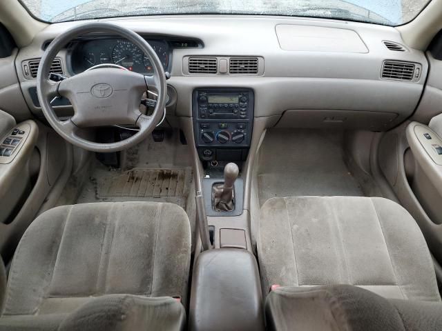 2001 Toyota Camry CE