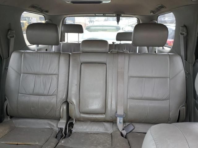 2002 Toyota Sequoia SR5