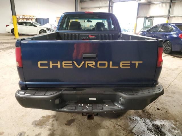 2001 Chevrolet S Truck S10