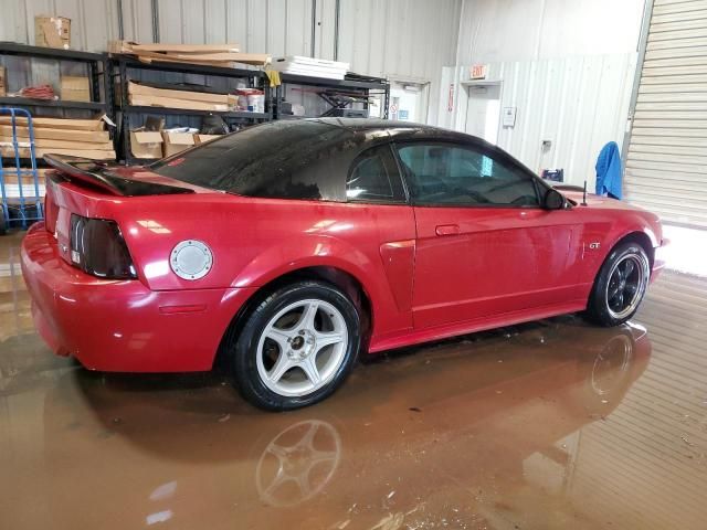 2000 Ford Mustang GT