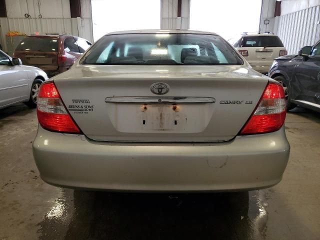 2004 Toyota Camry LE