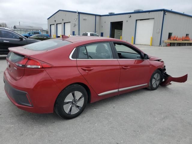 2022 Hyundai Ioniq SE