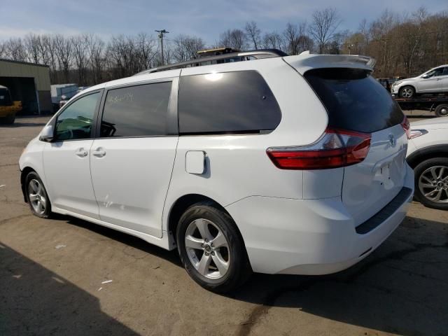 2020 Toyota Sienna LE