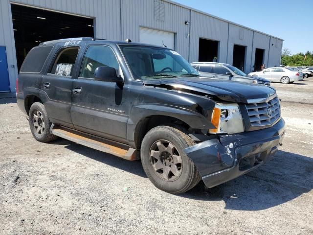 2004 Cadillac Escalade Luxury