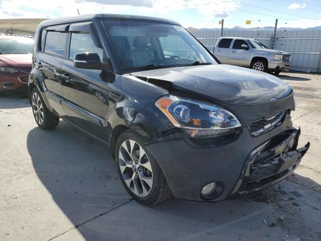 2013 KIA Soul +