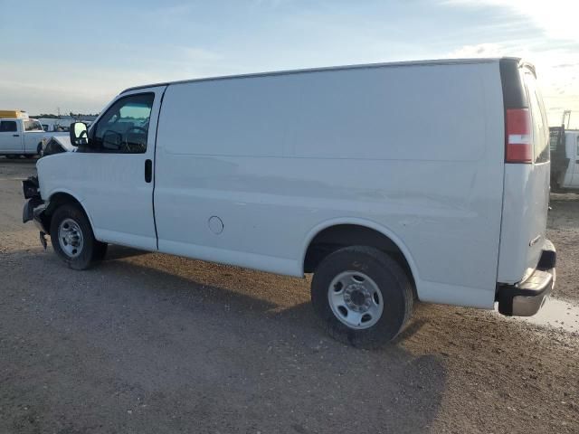 2018 Chevrolet Express G2500