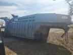 2002 Titan Horse Trailer