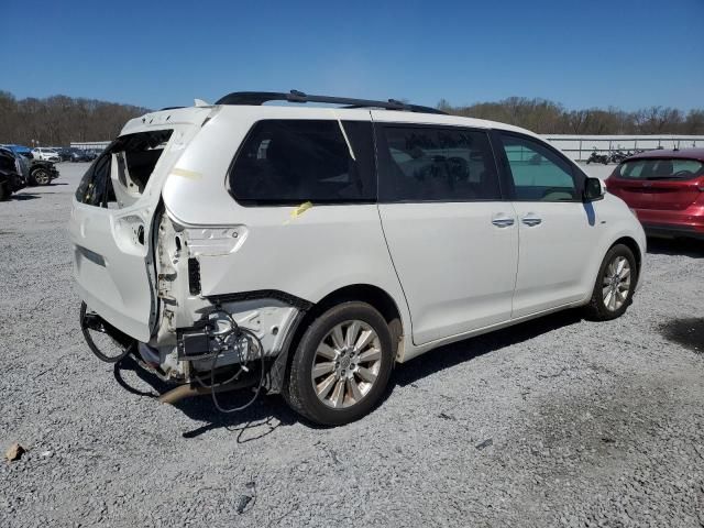 2016 Toyota Sienna XLE