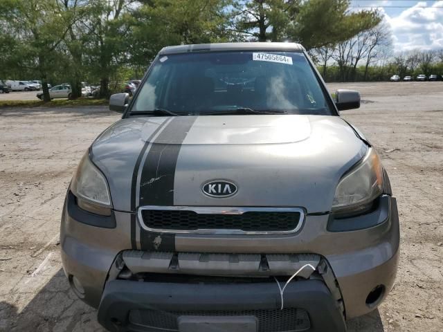 2011 KIA Soul +