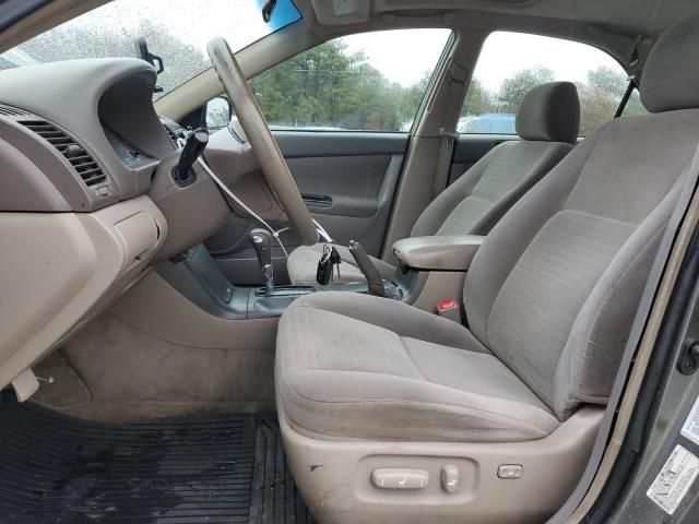 2005 Toyota Camry LE