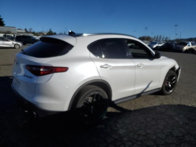 2019 Alfa Romeo Stelvio TI