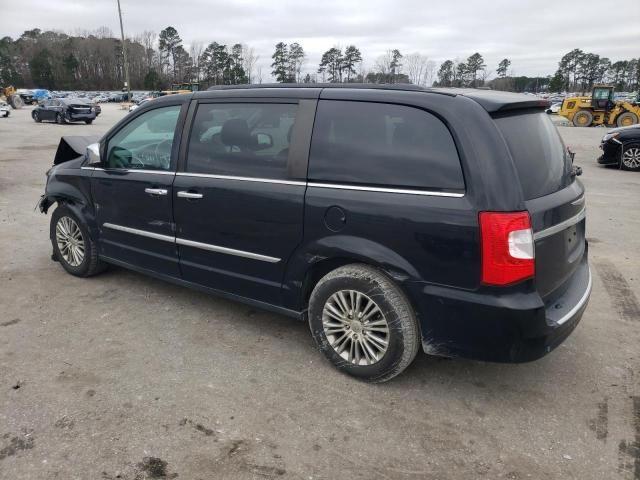 2013 Chrysler Town & Country Touring L