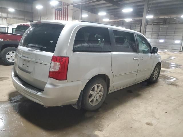 2011 Chrysler Town & Country Touring