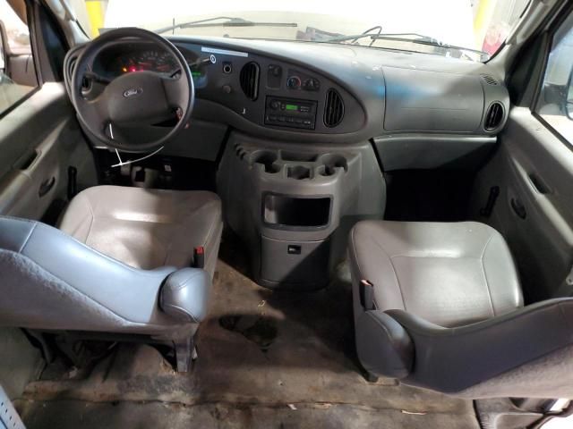 2005 Ford Econoline E150 Van