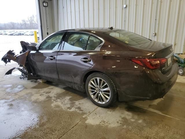 2018 Infiniti Q50 Luxe