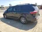 2018 Toyota Sienna XLE