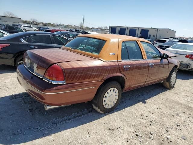 2003 Ford Crown Victoria