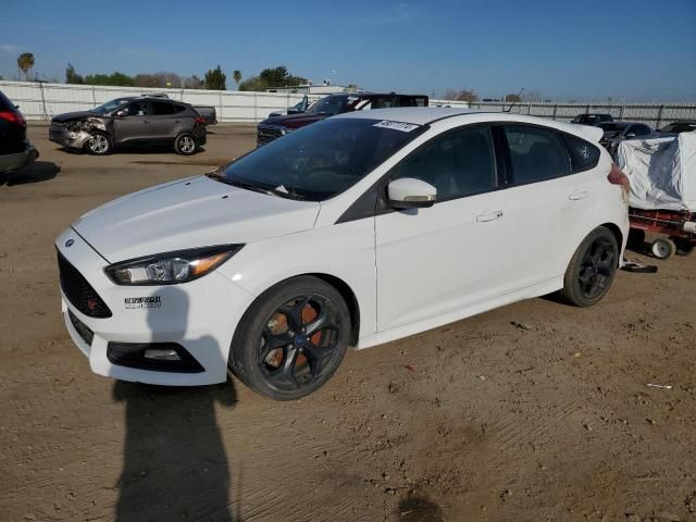 2017 Ford Focus ST