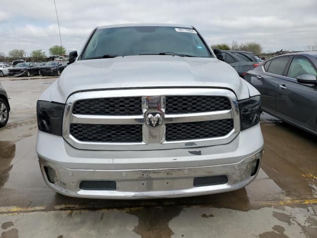 2015 Dodge RAM 1500 SLT