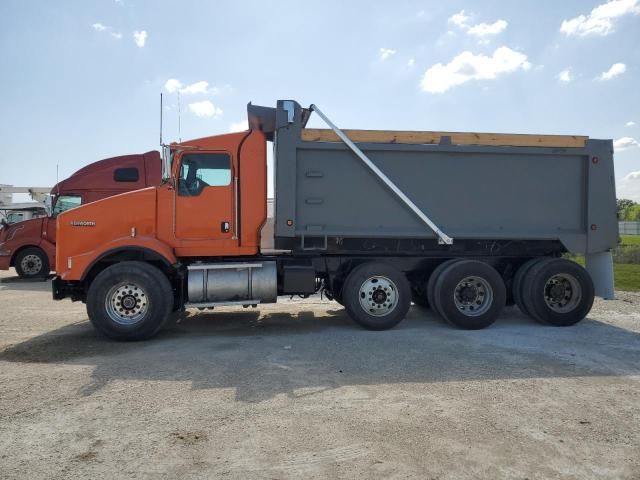 2015 Kenworth Construction T800