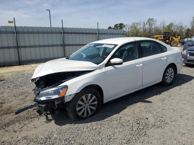 2013 Volkswagen Passat S