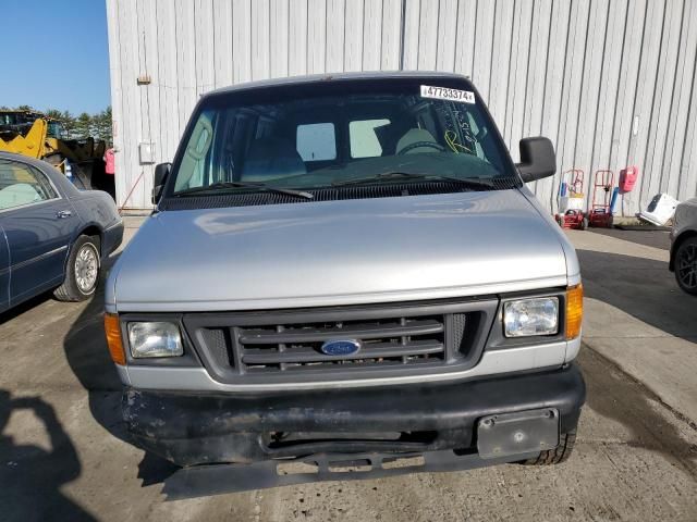 2005 Ford Econoline E250 Van