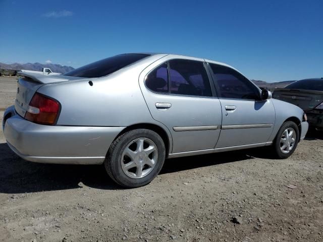 1999 Nissan Altima XE