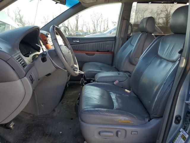 2008 Toyota Sienna XLE