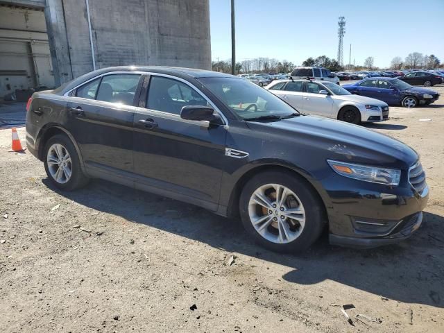 2015 Ford Taurus SEL