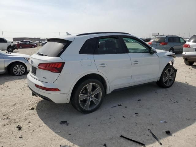 2020 Audi Q5 Premium Plus