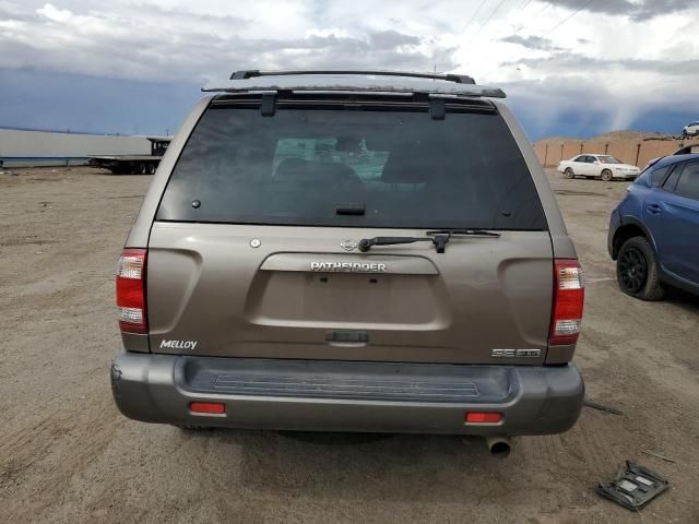 2001 Nissan Pathfinder LE