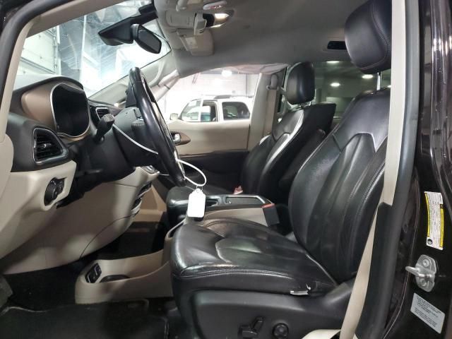 2017 Chrysler Pacifica Touring L Plus