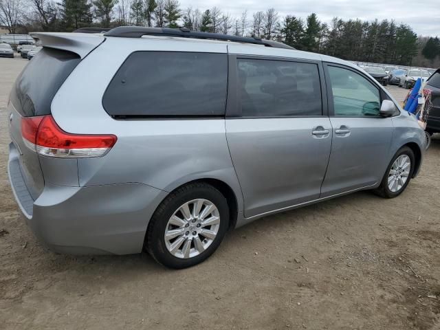 2014 Toyota Sienna XLE