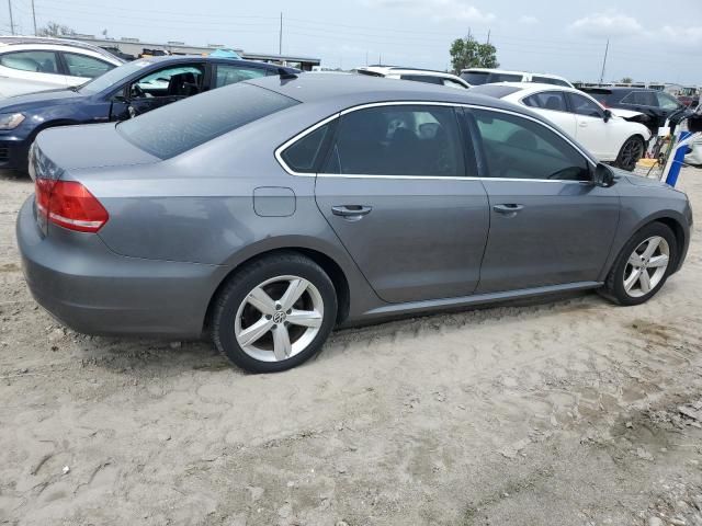 2012 Volkswagen Passat SE