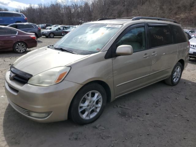 2005 Toyota Sienna XLE