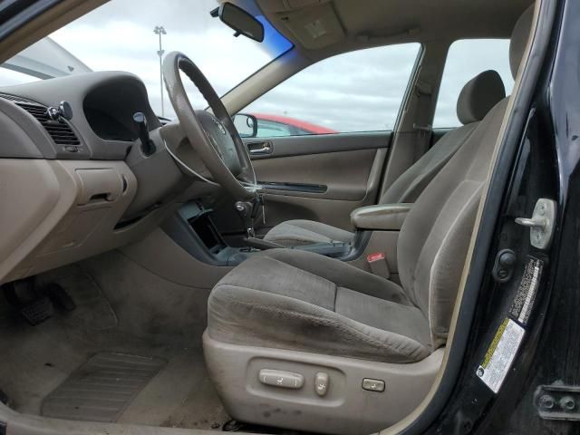 2005 Toyota Camry LE