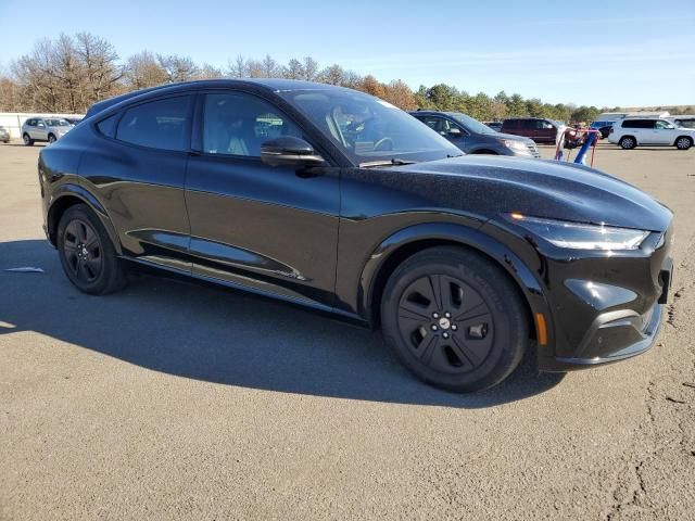 2022 Ford Mustang MACH-E California Route 1