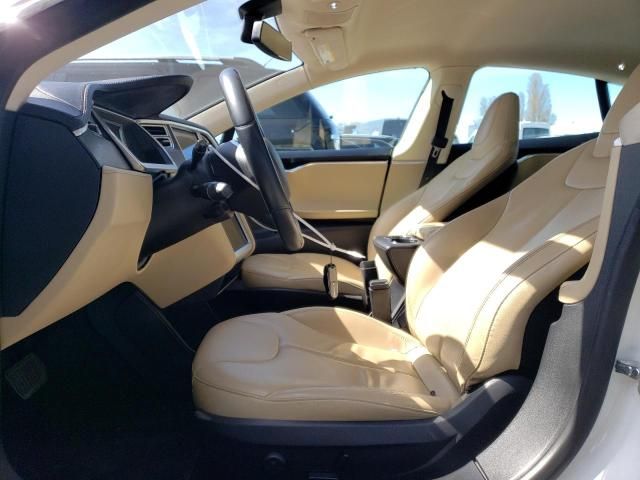 2014 Tesla Model S