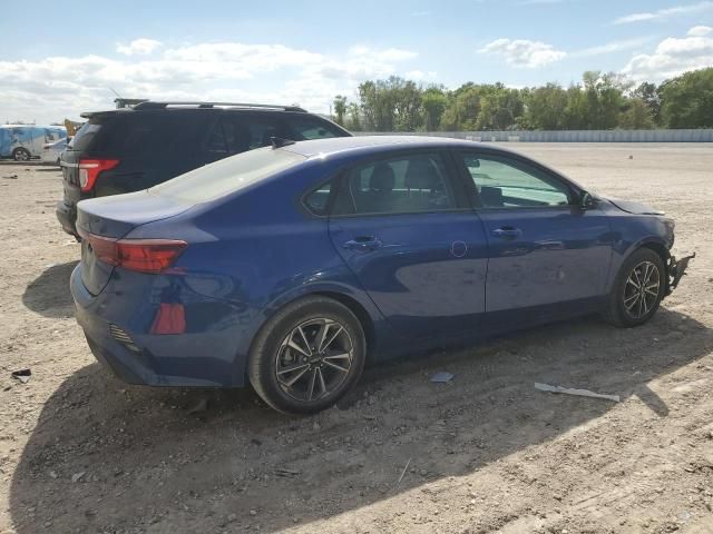 2023 KIA Forte LX