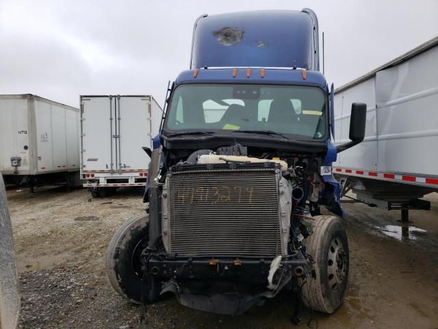 2021 Freightliner Cascadia 126