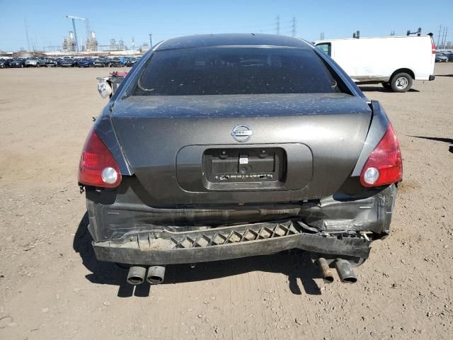 2005 Nissan Maxima SE